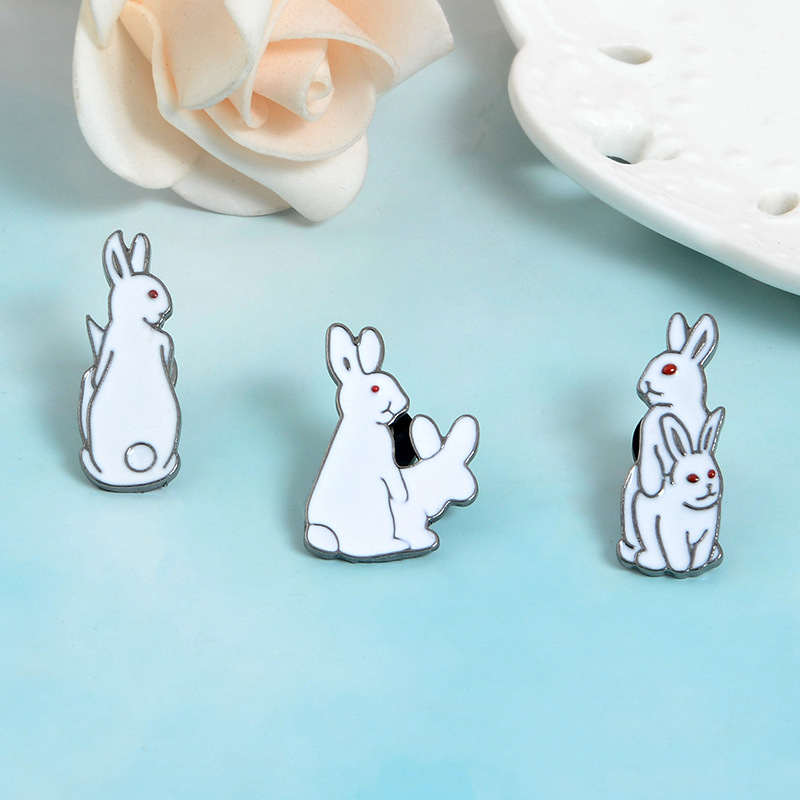 Brooch Pins Cartoon Animals Bu - Embroidery Rabbit recension och pris