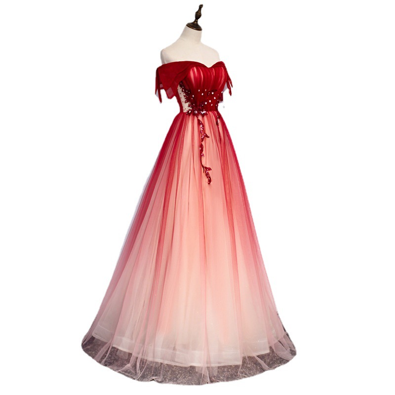 Strap Toast Dress for Bride 20 - Embroidery Red recension och pris