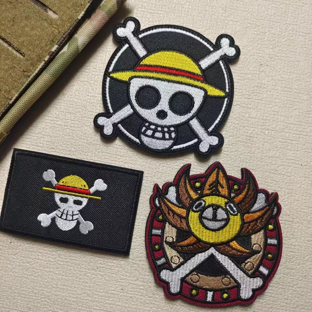 One Piece Cartoon sleeve patch - Embroidery Patches recension och pris