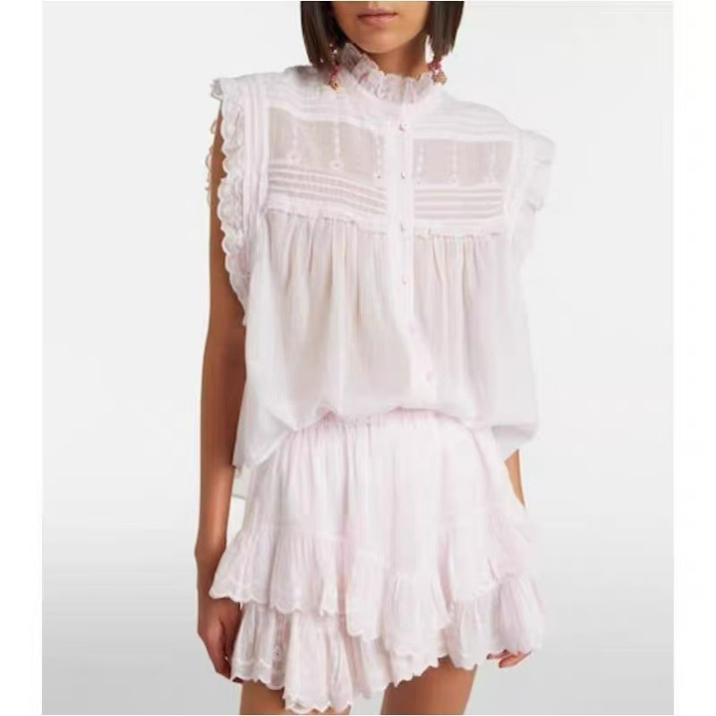 Women Ruffle Mock Neck Sleevel - Embroidery Eyelet recension och pris