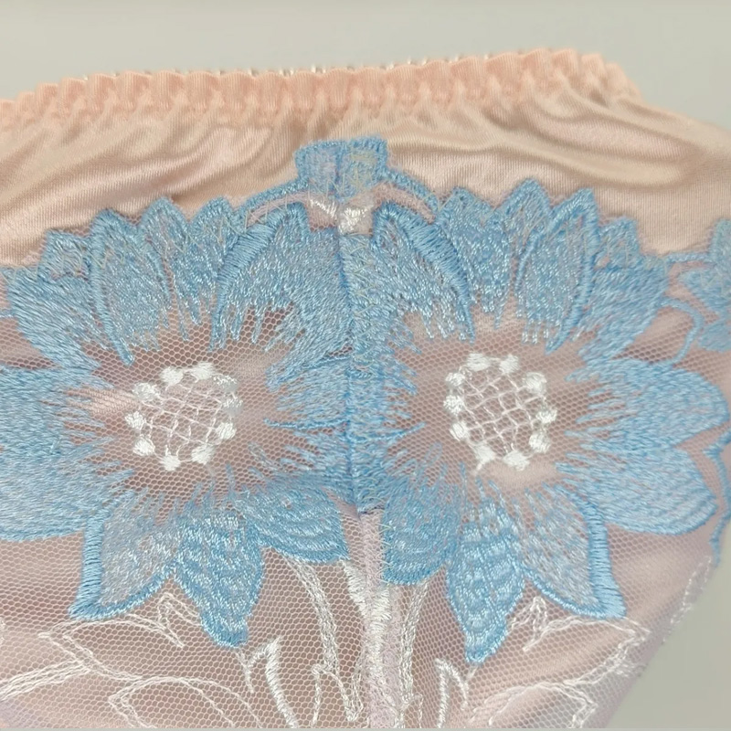 Man's Lace Embroidery Pink Bri - Embroidery Underwear recension och pris