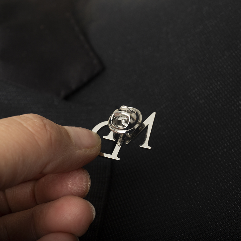 Tangula Custom Initials Brooch - Embroidery Names recension och pris